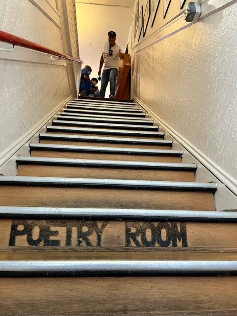 interno libreria scala sala dei poeti 